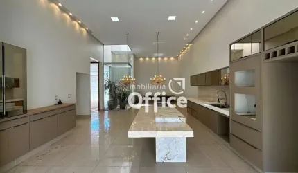 Casa com 3 quartos à venda, 170 m² por R$ 790.000 - Residencial Santa Cruz - Anápolis/GO