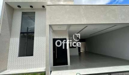 Casa com 3 dormitórios à venda, 147 m² por R$ 620.000,00 - Itamaraty - Anápolis/GO