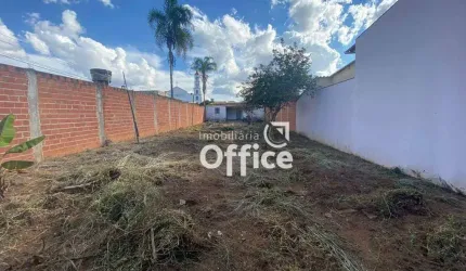 Terreno de 400 m² por R$ 380.000 - Vila Jaiara - Anápolis/GO