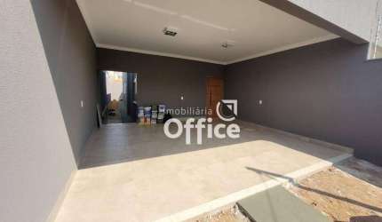 Casa com 3 quartos à venda, 110 m² por R$ 450.000 - Residencial Jardins Do Lago - Anápolis/GO