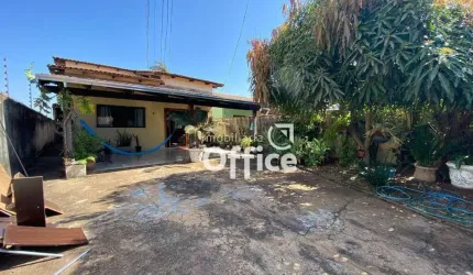 Casa com 3 quartos à venda, 180 m² por R$ 740.000 - Alto da Bela Vista - Anápolis/GO