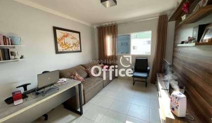 Apartamento com 3 Quartos à venda, 80 m² por R$ 290.000 - Chácaras Colorado - Anápolis/GO