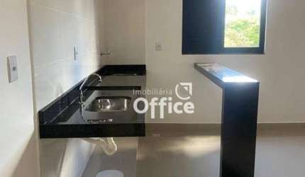 APt BlueLife 3-kitnet de 28 m²- Cozinha c/ Pia e Bancada em Granito. Cuba do Banheiro em Granito. C/ lavanderia do prédio. Área gourmet-