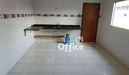 Casa com 3 quartos à venda, 114 m² por R$ 370.000 - Residencial Flamboyant - Anápolis/GO