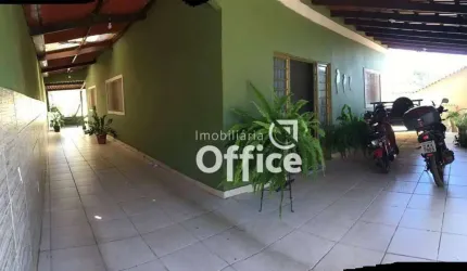 Casa com 3 quartos à venda, 215 m² por R$ 280.000 - Jardim Silveira - Anápolis/GO