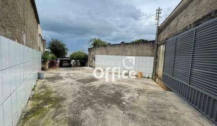Casa com 4 dormitórios à venda, 208 m² por R$ 395.000,00 - Jardim Goiano - Anápolis/GO