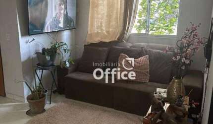 Apartamento com 2 quartos  à venda, 55 m² por R$ 120.000 - Residencial Santo Antônio - Anápolis/GO