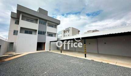 Apartamento com 2 quartos à venda, 50 m² por R$ 260.000 - Polocentro l - Anápolis/GO