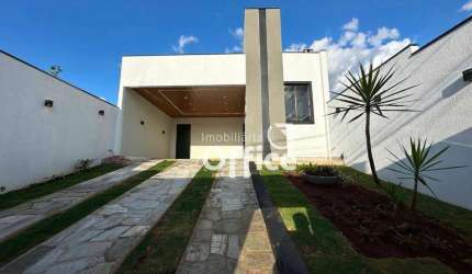 Casa alto Padrão com 3 quartos à venda, 160 m² por R$ 800.000 - Jardim Europa - Anápolis/GO