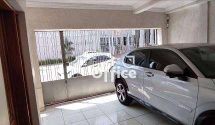 Casa com 3 quartos à venda, 300 m² por R$ 450.000 - Setor Central - Anápolis/GO