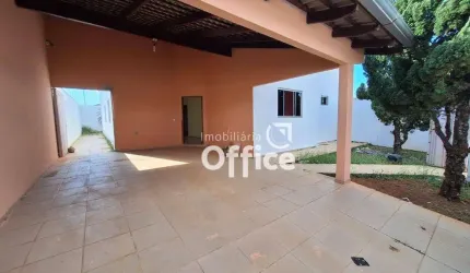 Casa com 3 quartos à venda, 250 m² por R$ 500.000 - Residencial Flor do Cerrado - Anápolis/GO