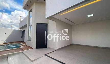 Casa com 3 dormitórios à venda, 140 m² por R$ 670.000,00 - Residencial Flor do Cerrado - Anápolis/GO