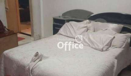 Casa com 3 quartos  à venda, 116 m² por R$ 300.000 - Sítios de Recreio Vale das Laranjeiras - Anápolis/GO