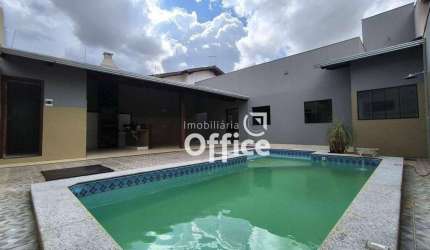 Casa com 3 dormitórios à venda, 120 m² por R$ 650.000,00 - Residencial Vale Do Sol - Anápolis/GO