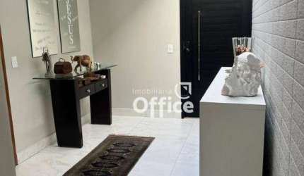 Casa com 3 quartos à venda, 180 m² por R$ 1.350.000 - Condomínio Terras Alpha Anápolis - Anápolis/GO