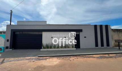 Casa com 3 quartos, sala , cozinha grande com ilha .à venda, 170 m² por R$ 630.000 - Jardim das Américas 3ª Etapa - Anápolis/GO