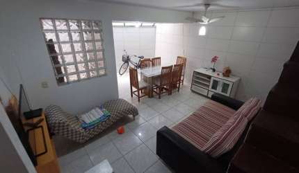 O QUE  VOCÊ PROCURA, SOBRADO GEMINADO DE DOIS DORM. COM ESCRITURA A 500 METROS DO MAR NAS GAIVOTAS