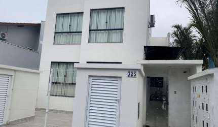 Apartamento com 1 quarto para alugar na Rua Hermann Knasel, 325, Salto do Norte, Blumenau, 24 m2 por R$ 1.400