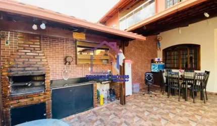 CASA DUPLEX 03 QTS, SUITE 02 BHOS, 04 VAGAS EM CONTAGEM -MG