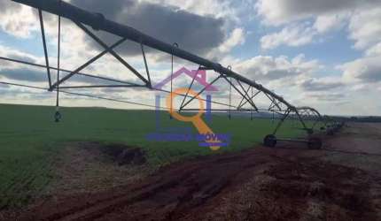 FAZENDA DUPLA APETIDÃO IRRIGADA COM 1652 HA EM ITABERÁ-SP