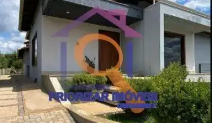 CASA 4 QTS, A VENDA NO CONDOMÍNIO SERRA VERDE EM IGARAPÉ-MG