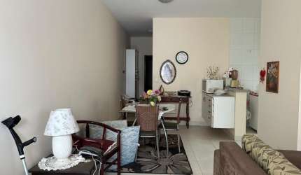 casa a venda em itu, com suite.