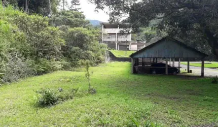 Chácara / sítio com 13 quartos à venda na Avenida Dedo de Deus, Cantagalo, Guapimirim, 600 m2 por R$ 1.800.000