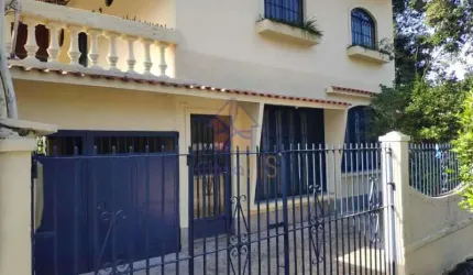 Casa com 4 quartos à venda na Avenida Dedo de Deus, Centro, Guapimirim por R$ 470.000
