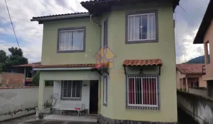 Casa com 3 quartos à venda na Rua Saturnino Rocha, Parada Modelo, Guapimirim, 237 m2 por R$ 465.000