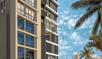 Apartamento de 2 dormitorios sendo 2 suites a 250 metros do mar no centro de Balneario Picarras.