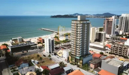 Apartamento de 2 dormitorios sendo 2 suites a 200 metros do mar no centro de Balneario Picarras.