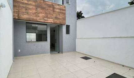 Casa para venda possui 102 metros quadrados com 3 quartos em Santa Rosa - Belo Horizonte - MG