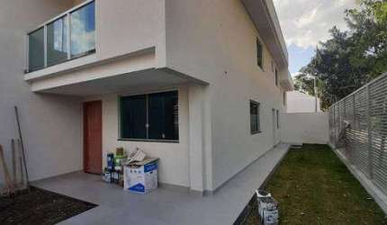 Casa para venda tem 120 metros quadrados com 3 quartos em Itapoã - Belo Horizonte - MG