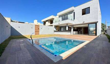 Casa para venda tem 290 metros quadrados com 4 quartos em Residencial Park I - Vespasiano - MG