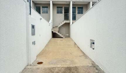 Mega oportunidade de casa geminada no bairro Santa Branca;