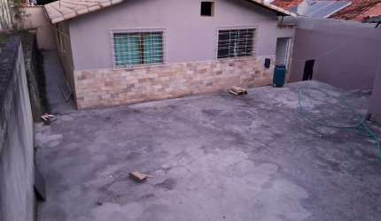Mega oportunidade de casa em lote de 360m² no bairro Itapoã;