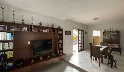 Casa em Condomínio para Venda em Salvador, Piatã, 3 dormitórios, 1 suíte, 3 banheiros, 2 vagas