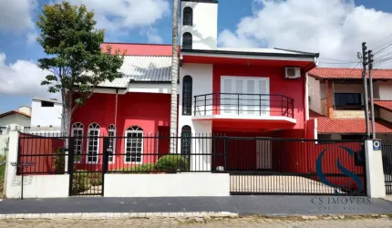 CASA COM 3 DORMITÓRIOS AVERBADA NO BAIRRO DOM BOSCO EM ITAJAÍ