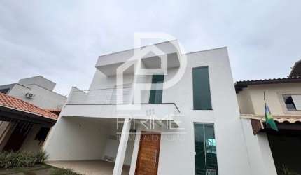 SOBRADO A VENDA NO CONDOMÍNIO OASIS COM 03 SUÍTES E PISCINA