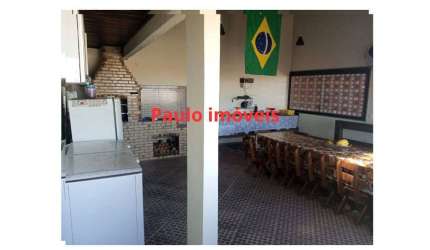 Vendo casa triplex na Vila do Sol em Cabo Frio, perto das melhores praias valor R$500.000