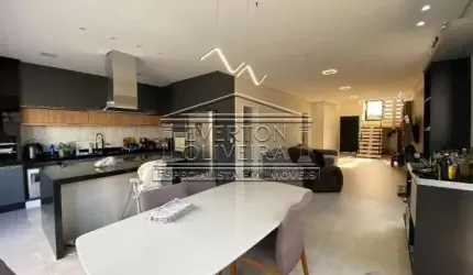 Casa em condomínio fechado com 3 quartos à venda no Condomínio Residencial Fogaça, Jacareí  por R$ 1.550.000