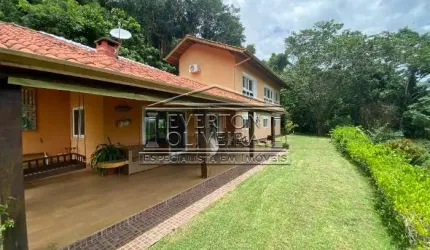Chácara / sítio com 4 quartos à venda no Chácaras Condomínio Recanto Pássaros II, Jacareí  por R$ 3.000.000