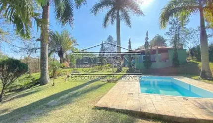 Chácara / sítio com 2 quartos à venda no Parateí do Meio, Jacareí  por R$ 798.000