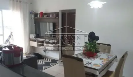 Apartamento com 2 quartos à venda no São João, Jacareí  por R$ 340.000