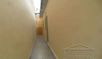Casa com 3 quartos à venda no São João, Jacareí  por R$ 690.000