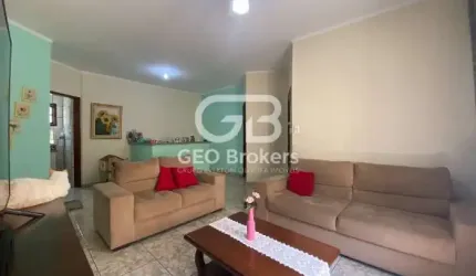 Casa com 3 quartos à venda no Jardim Santa Maria, Jacareí  por R$ 650.000