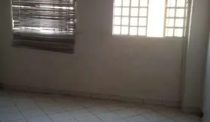 Ponto comercial com 3 salas à venda no Centro, Jacareí  por R$ 850.000