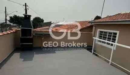 Casa com 4 quartos à venda no Conjunto São Benedito, Jacareí  por R$ 394.000