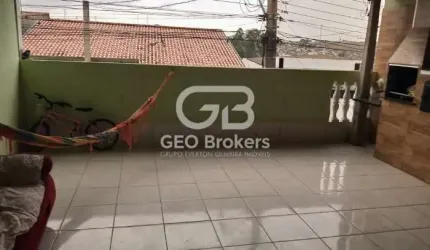 Casa com 2 quartos à venda no Jardim Maria Amélia, Jacareí  por R$ 500.000