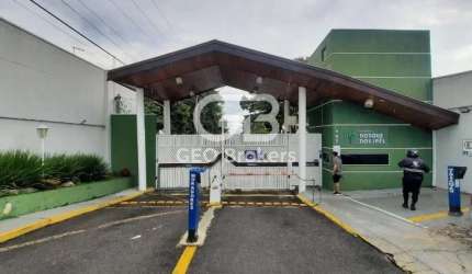 Casa com 4 quartos à venda no Jardim Califórnia, Jacareí  por R$ 560.000